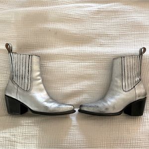 Mezcalero silver metallic booties western Size 9/9.5